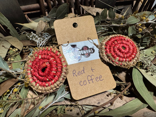 Handwoven raffia jewellery