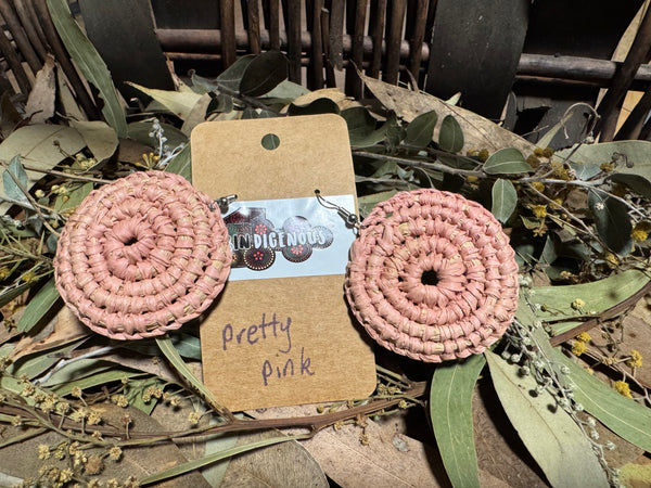 Handwoven raffia jewellery